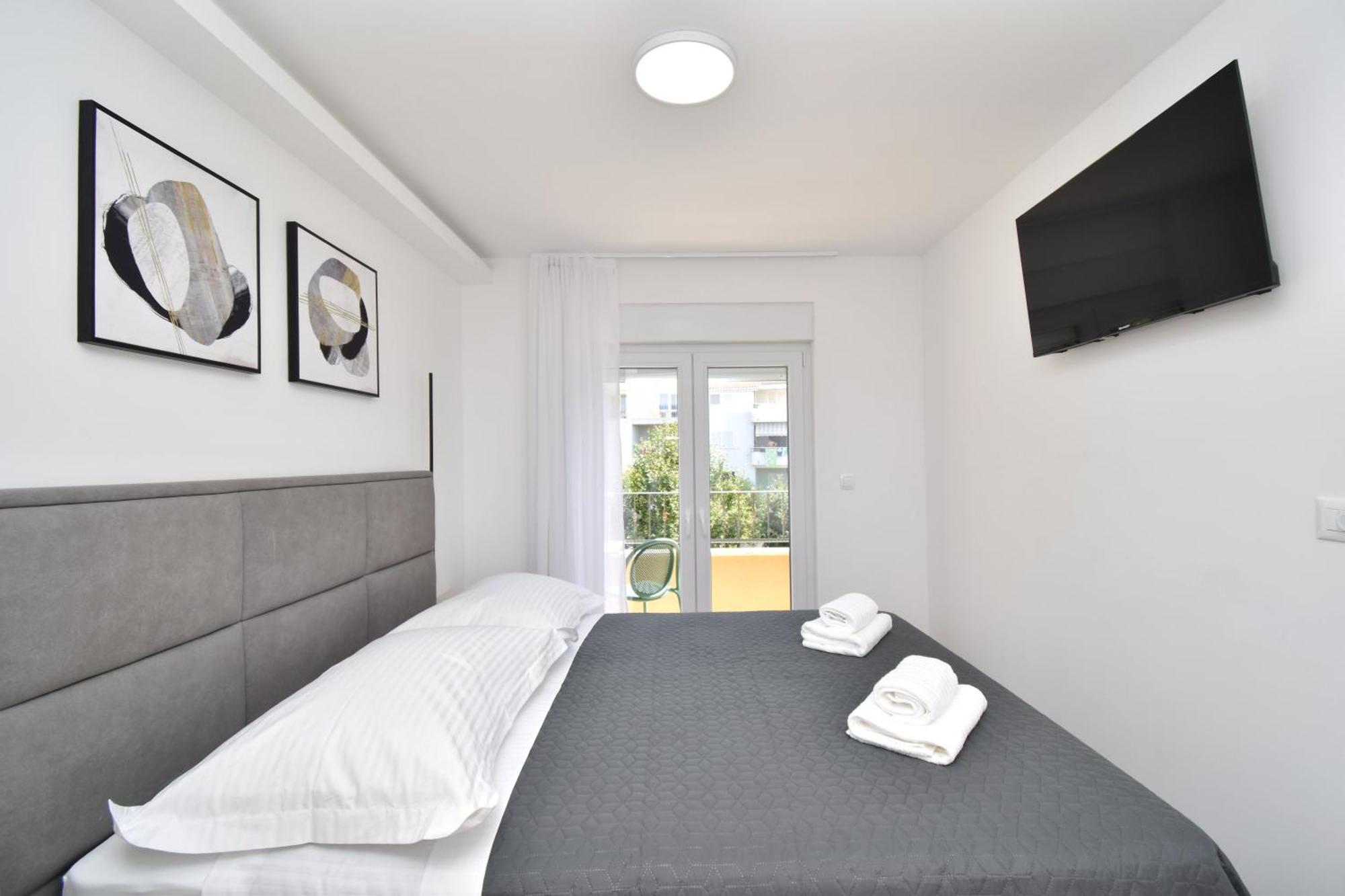 Luxury Apartments Luna Tucepi Bagian luar foto