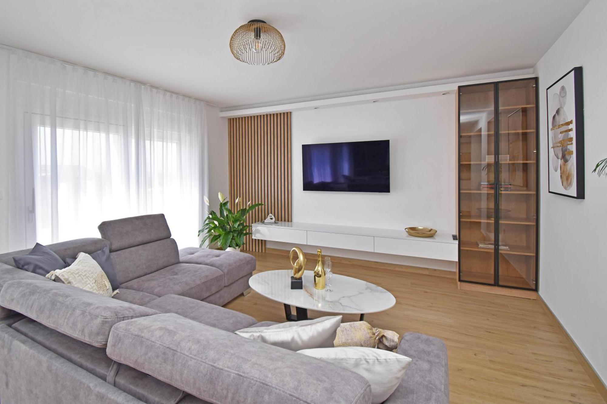 Luxury Apartments Luna Tucepi Bagian luar foto