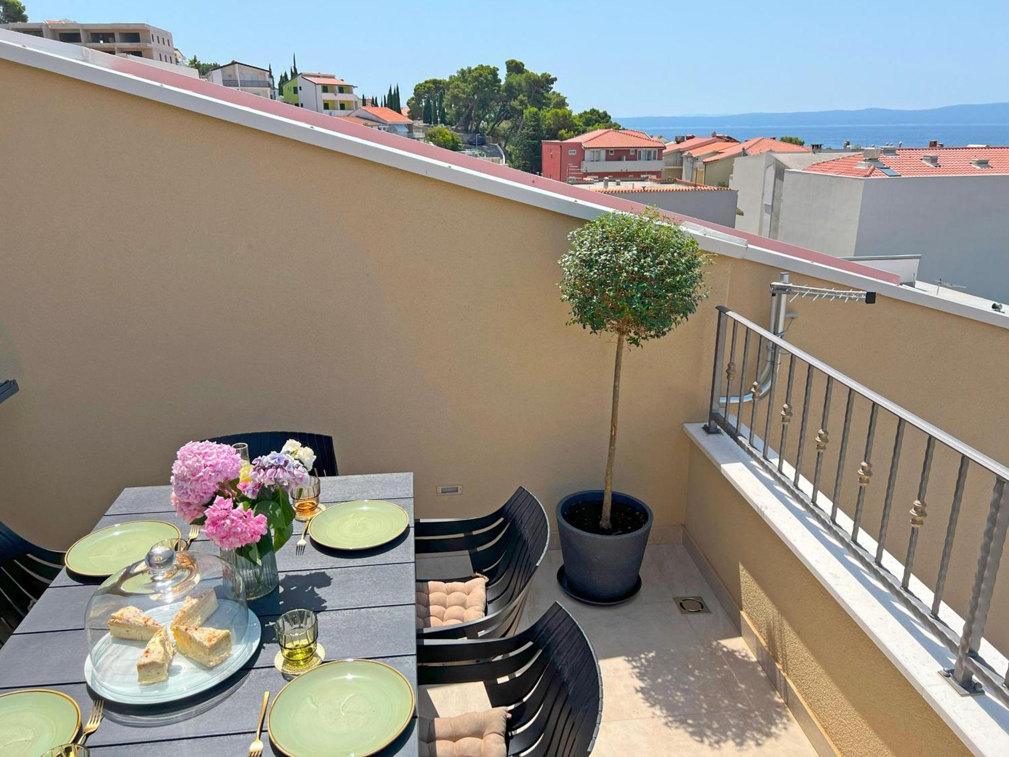 Luxury Apartments Luna Tucepi Bagian luar foto