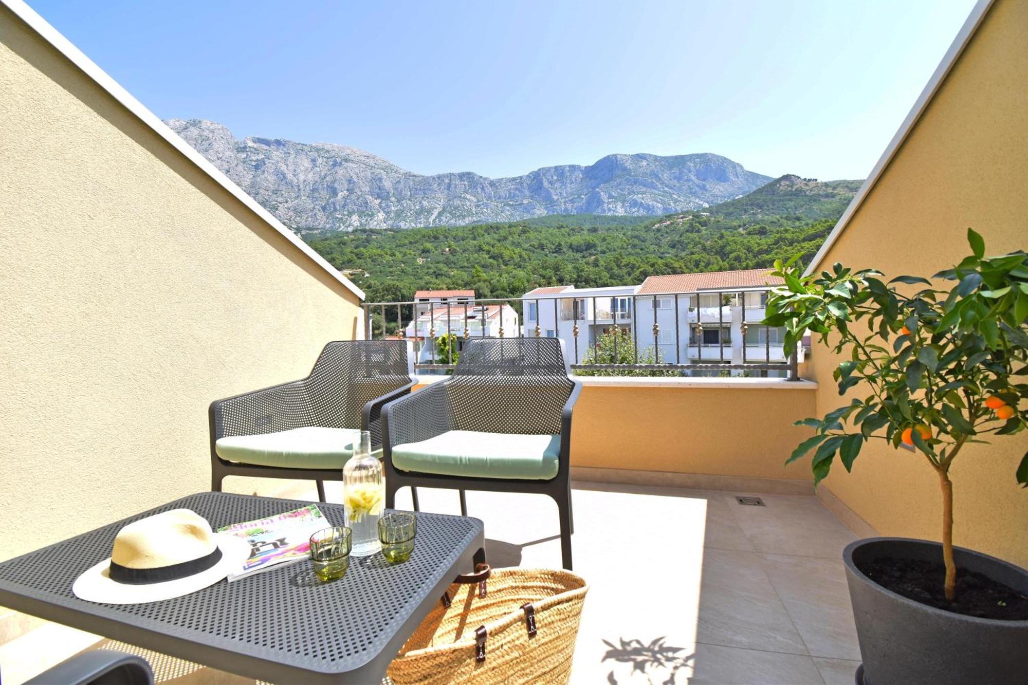 Luxury Apartments Luna Tucepi Bagian luar foto