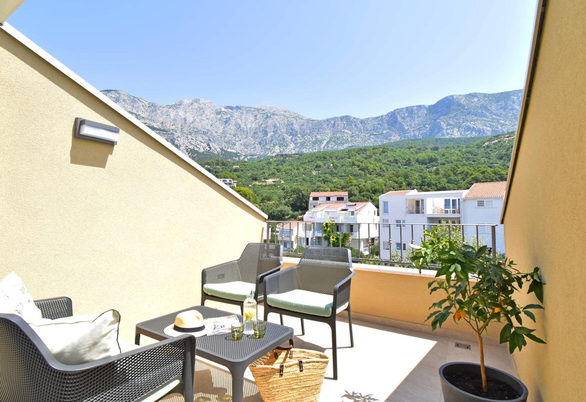 Luxury Apartments Luna Tucepi Bagian luar foto