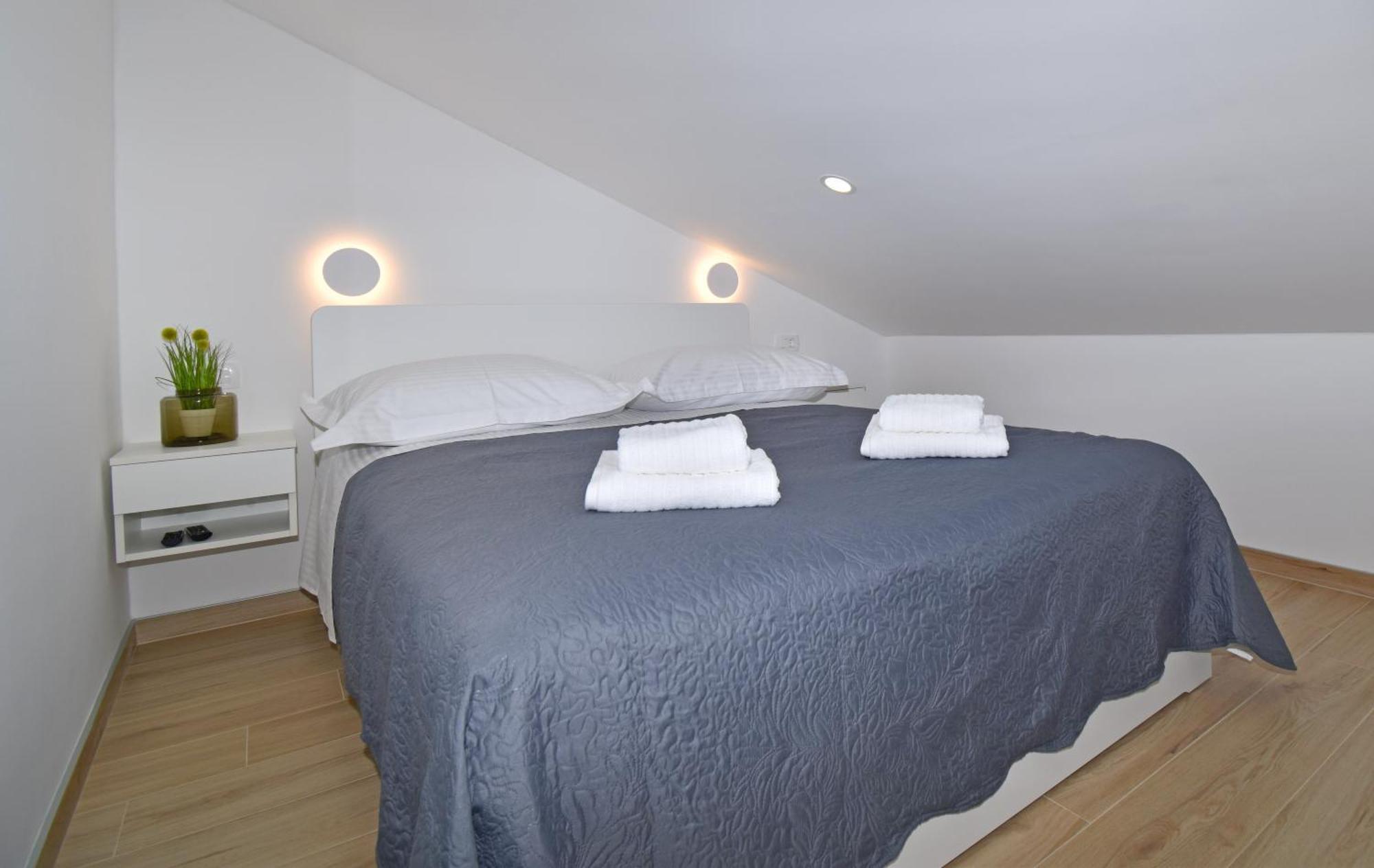 Luxury Apartments Luna Tucepi Bagian luar foto