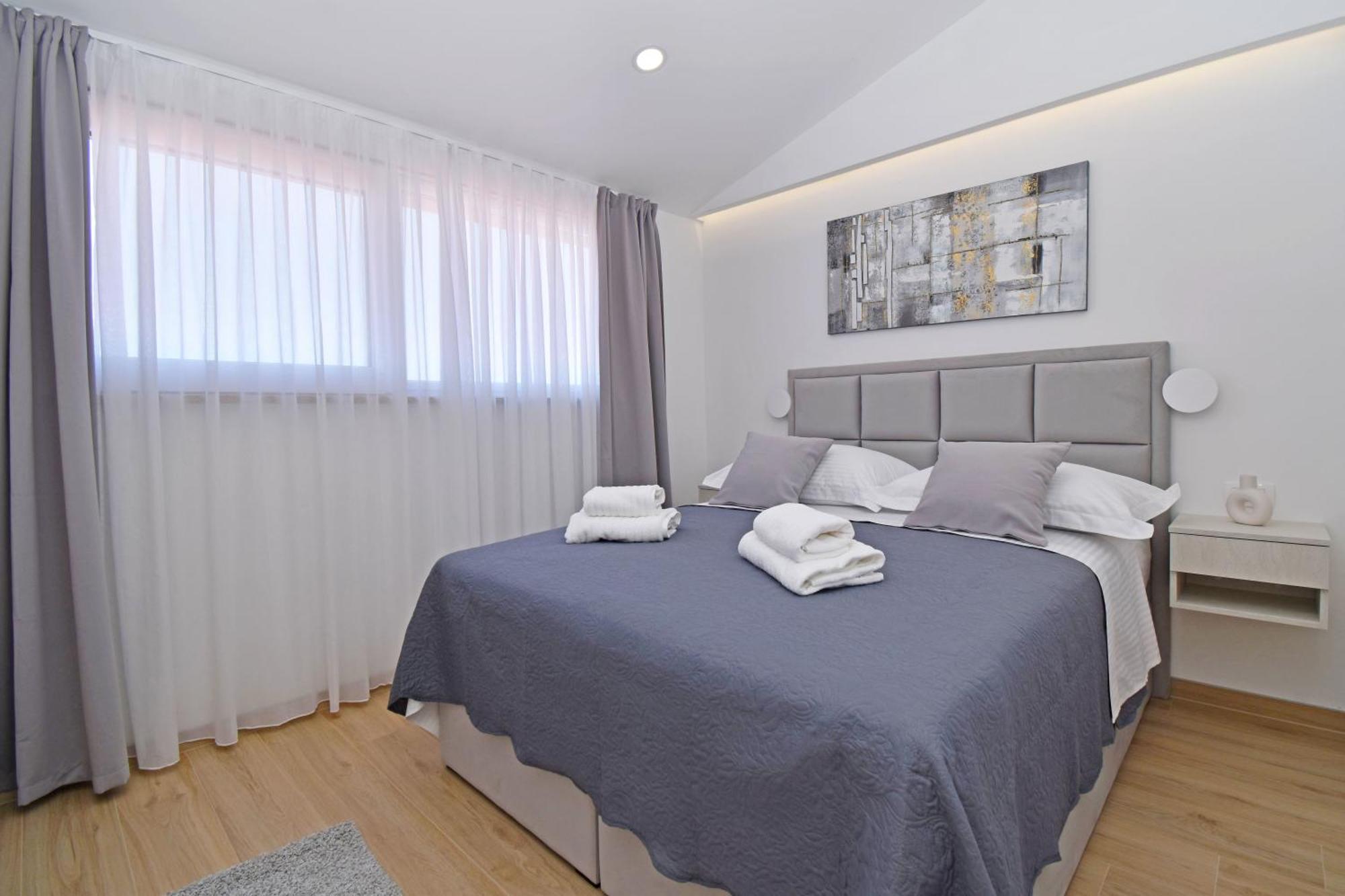 Luxury Apartments Luna Tucepi Bagian luar foto