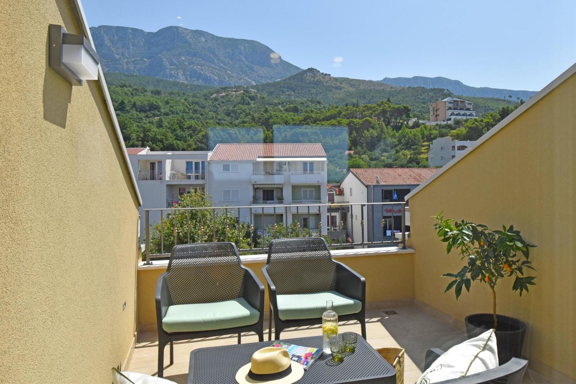 Luxury Apartments Luna Tucepi Bagian luar foto