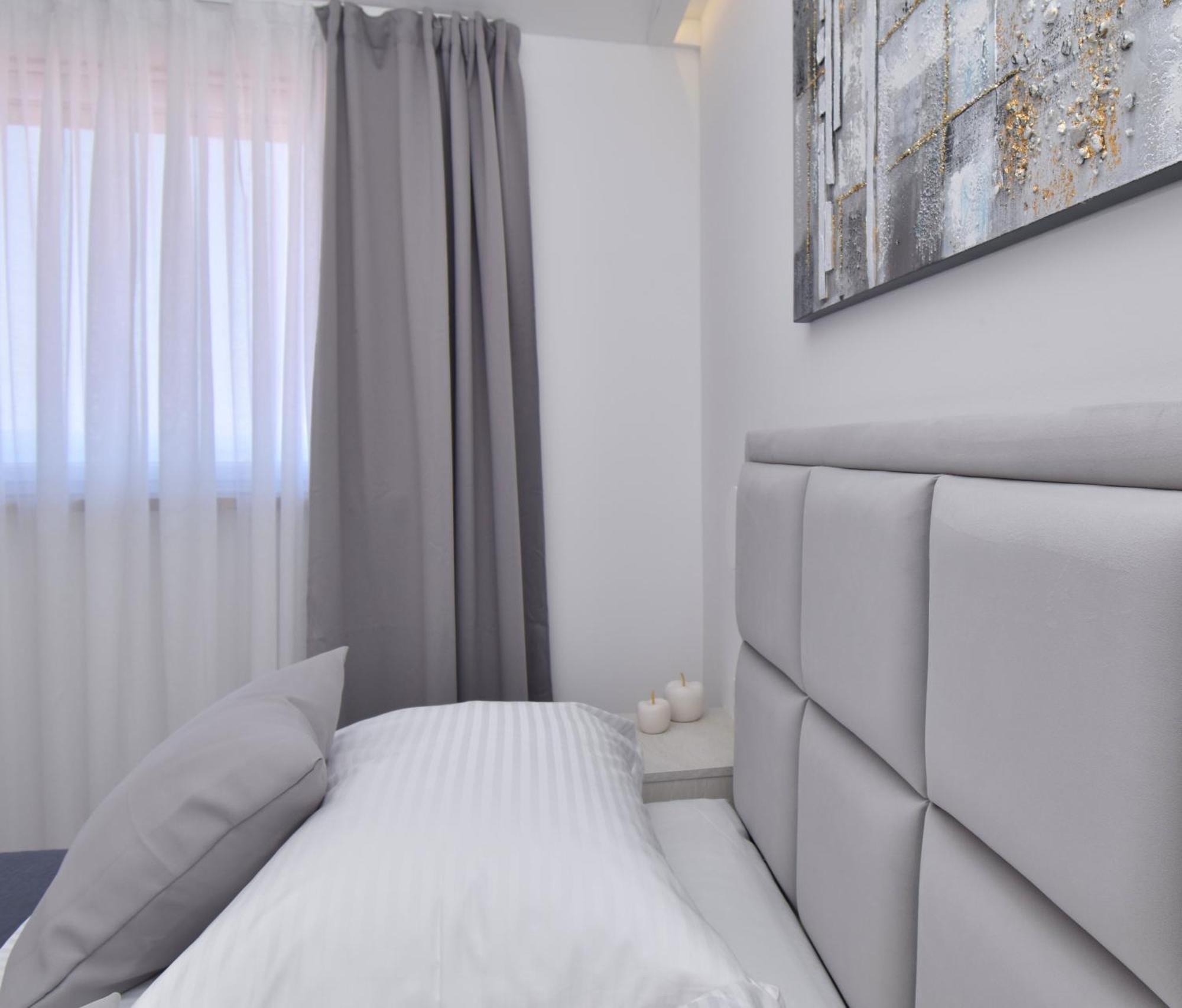 Luxury Apartments Luna Tucepi Bagian luar foto
