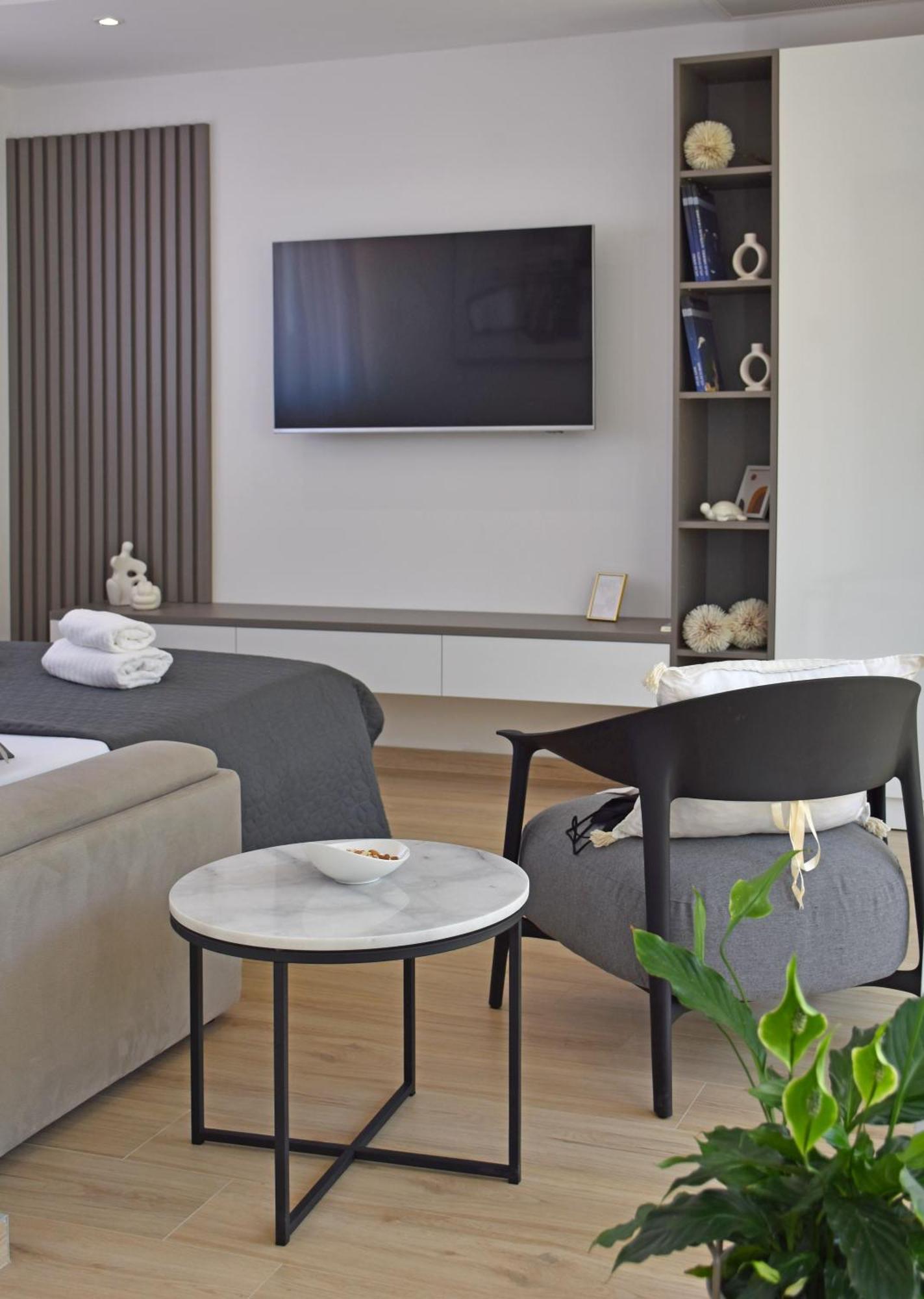 Luxury Apartments Luna Tucepi Bagian luar foto